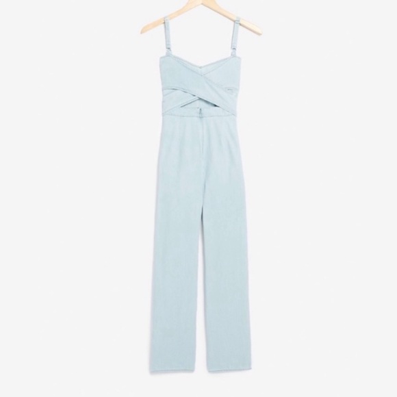 Express Denim Jumpsuit - Picture 3 of 10
